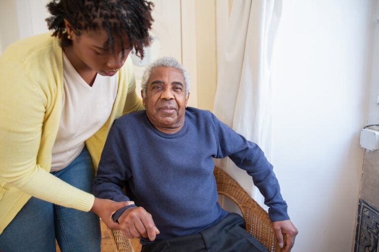 life expectancy, racial gap, healthcare